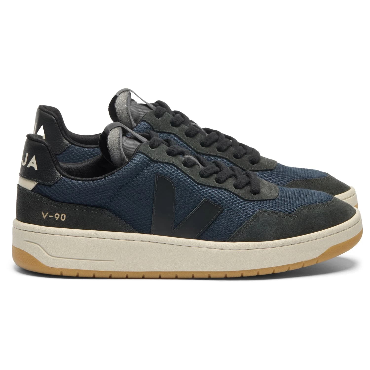 Мъжки маратонки Veja V-90 Sneakers - Nautico Black
