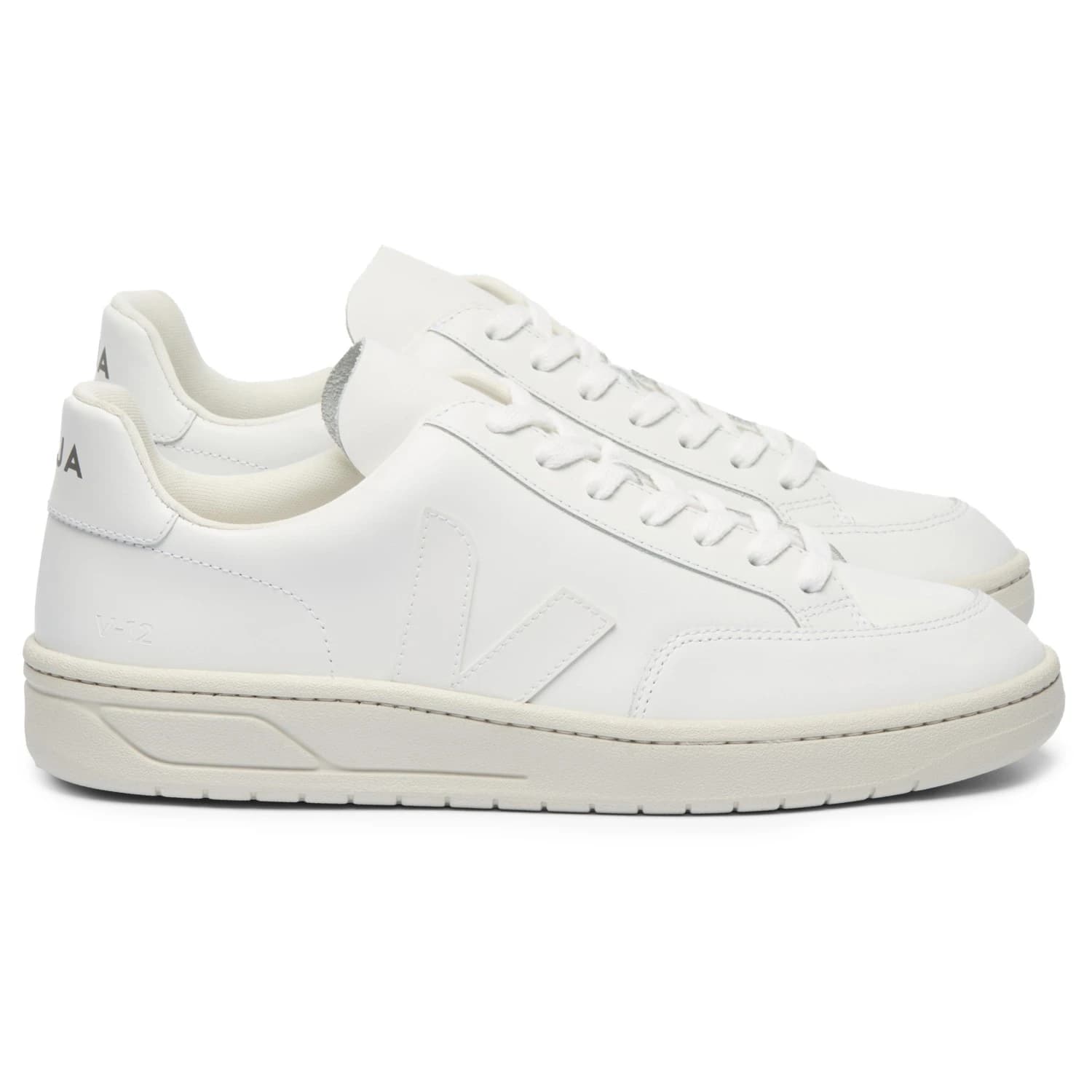 Дамски маратонки Veja Women's V-12 Sneakers - Extra White