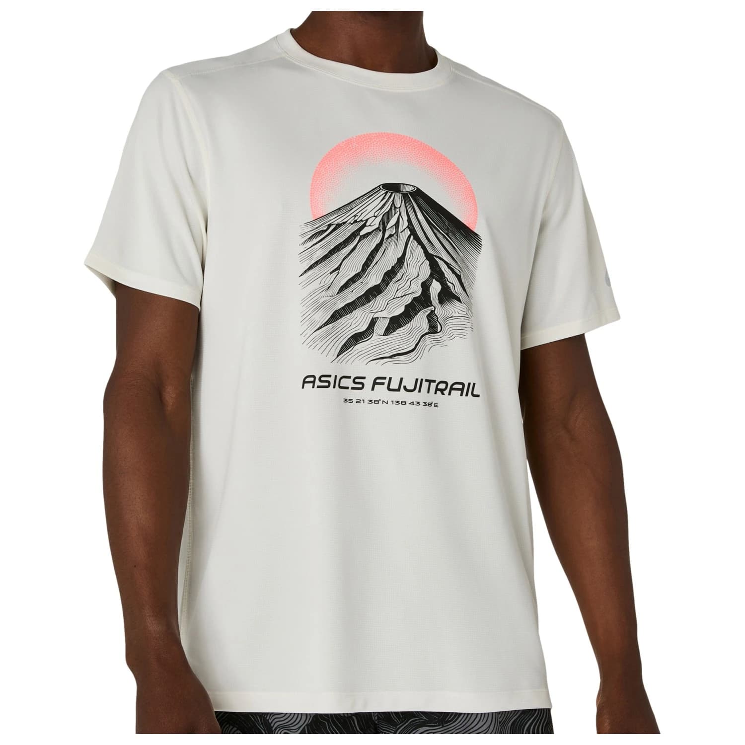 Мъжка тениска Asics Fujitrail Logo S/S Top Running shirt - Cream