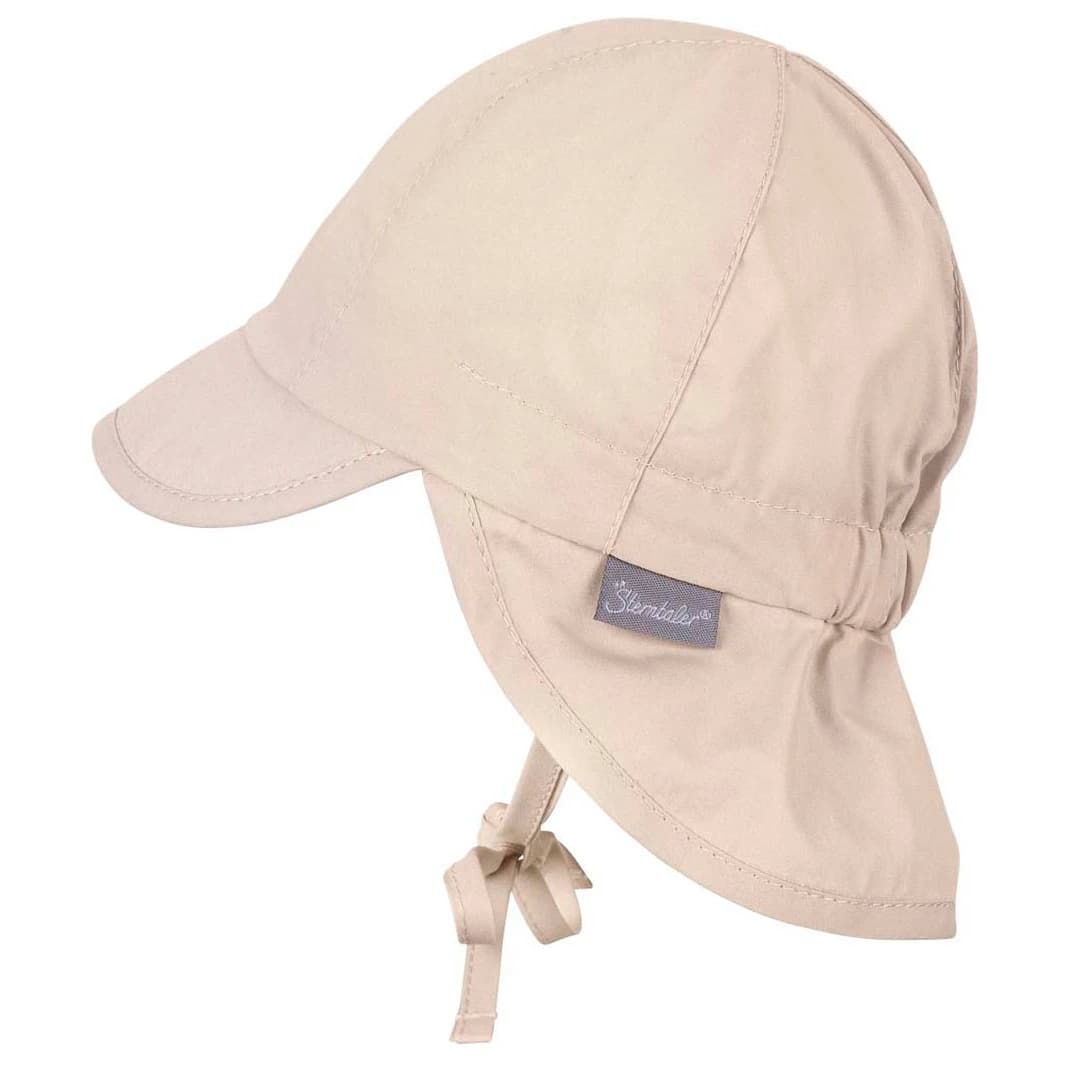 Детска шапка с козирка Sterntaler Kids' Peaked Cap with Neck Flap Basic Cap - Beige