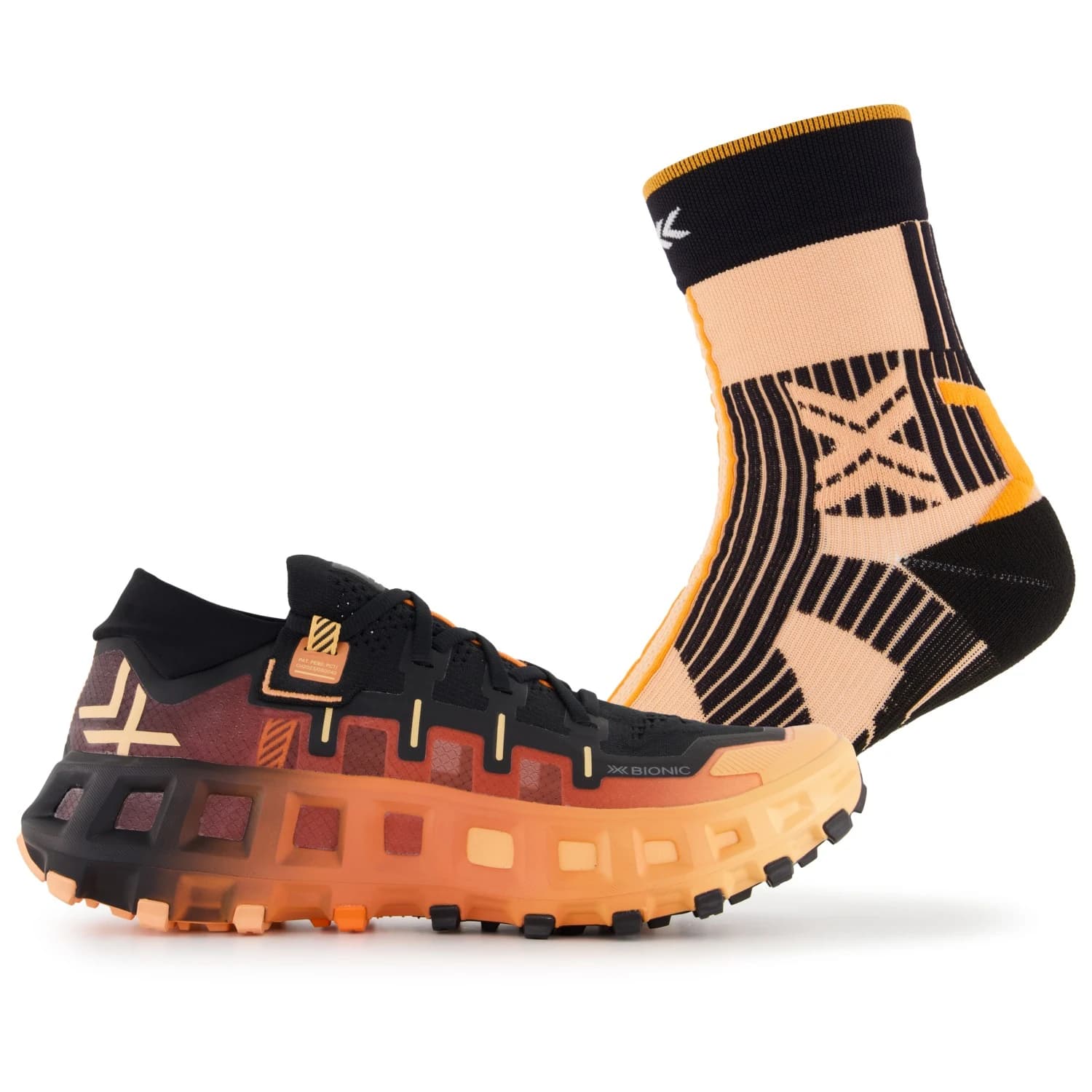 Маратонки X-Bionic Terraskin X01 Trail running shoes - X Black / Dark Peach / Fresh Peach