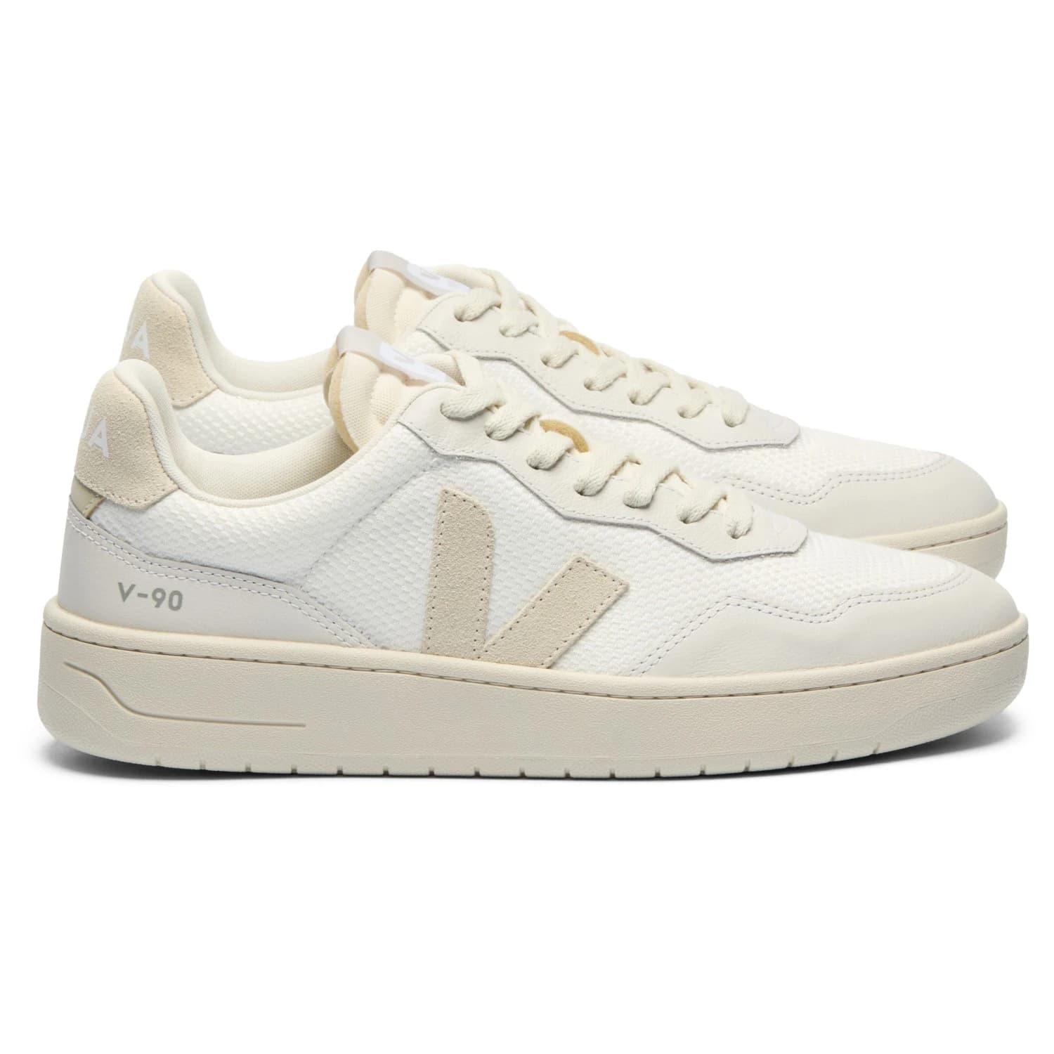 Мъжки маратонки Veja V-90 Sneakers - White Pierre