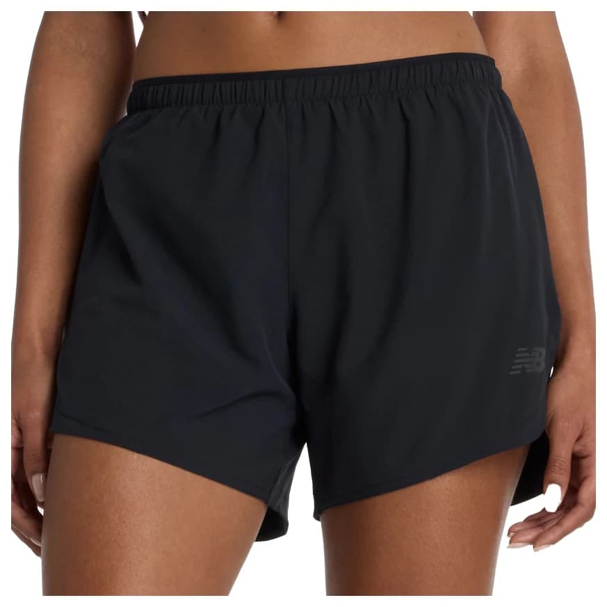 Дамски шорти за бягане New Balance Women's Run Essentials Short 5'' Running shorts - Black