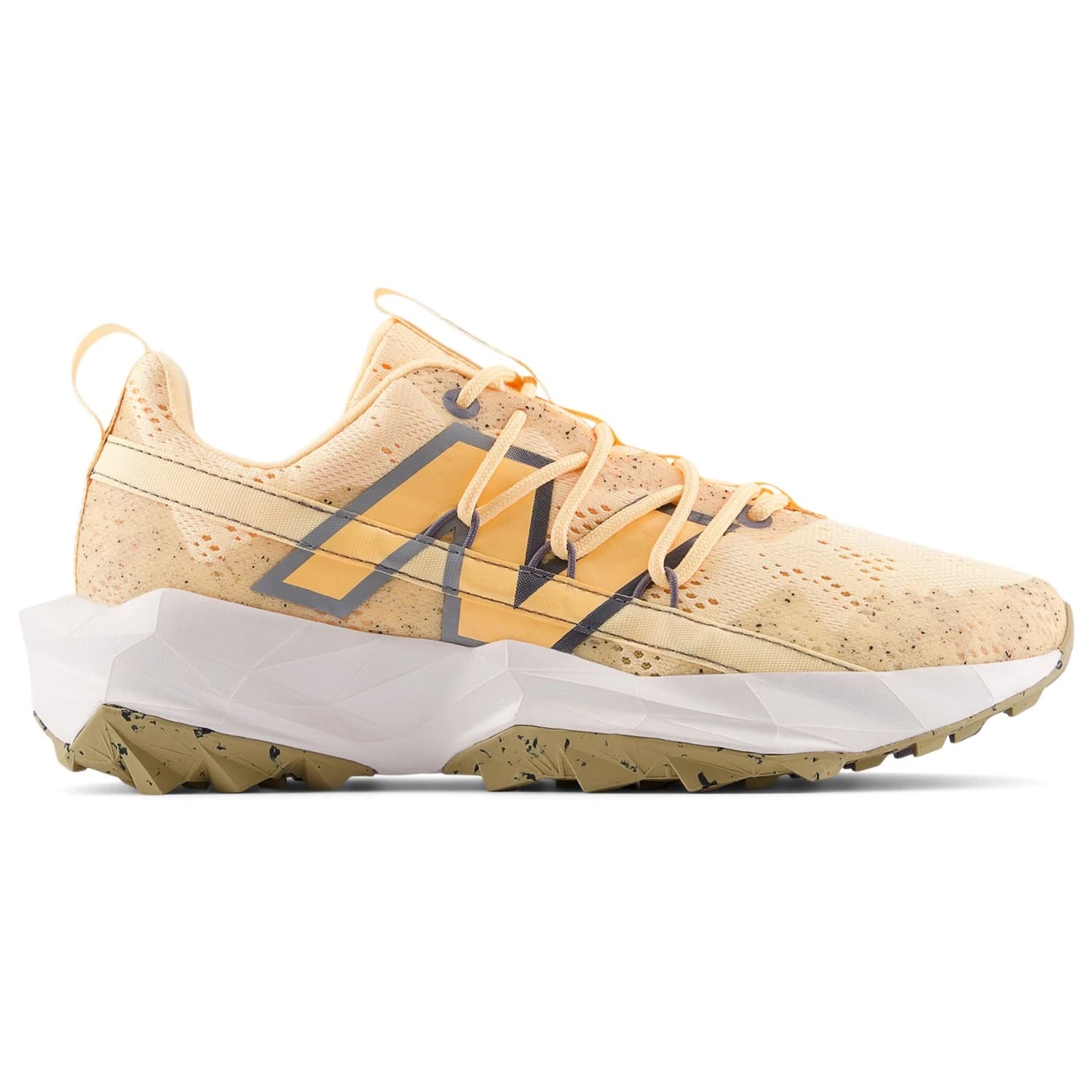 Дамски маратонки New Balance Women's DynaSoft Tektrel Trail running shoes - White Peach