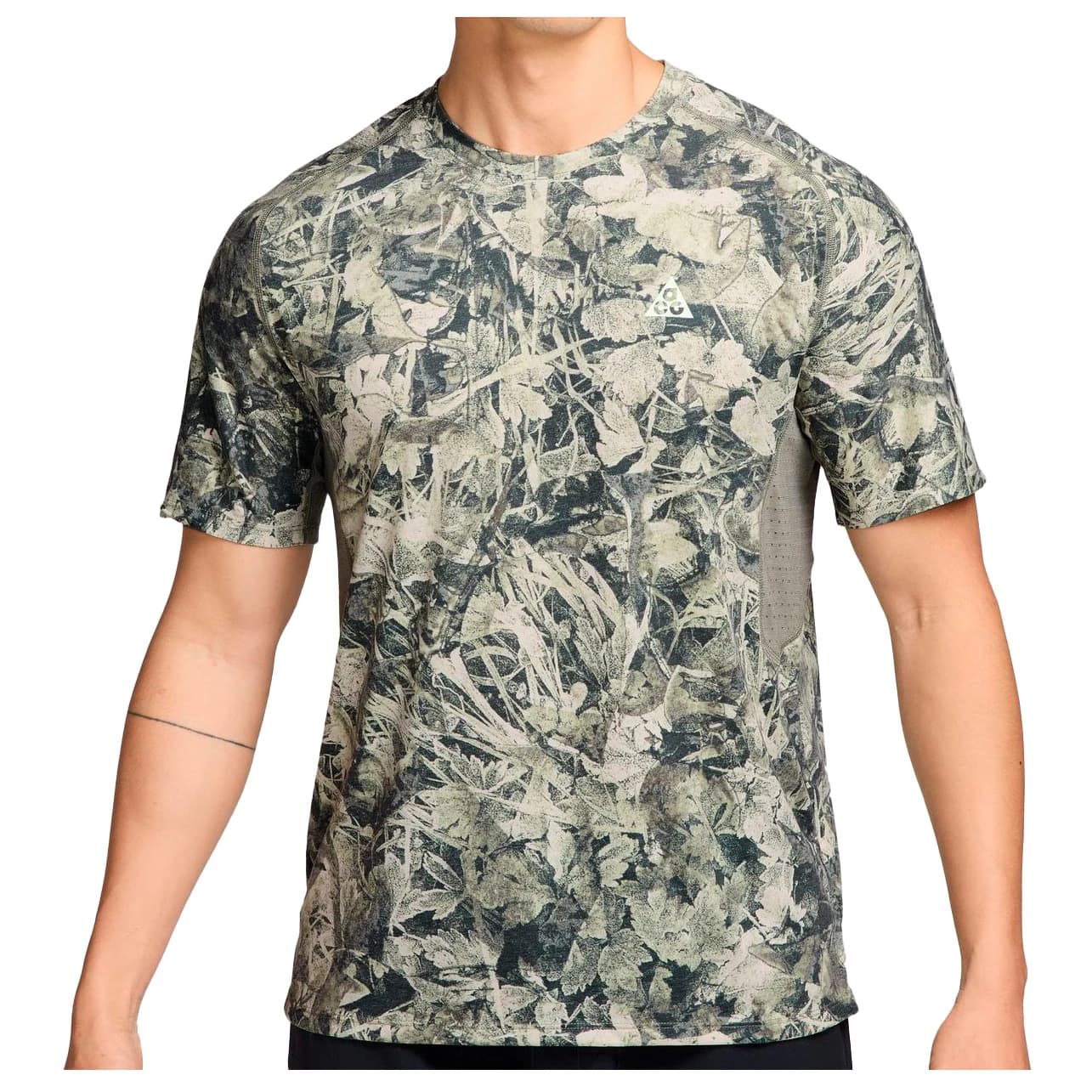 Мъжка тениска Nike ACG Dri-Fit ADV Solar Chase S/S AOP Running shirt - Sequoia / Light Army / Summit White
