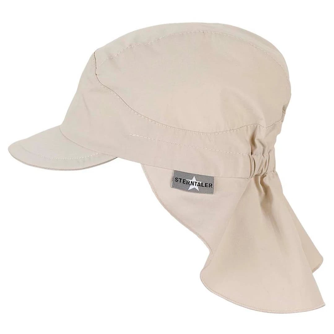 Детска шапка с козирка Sterntaler Kid's Peaked Cap with Neck Protection Uni Cap - Beige